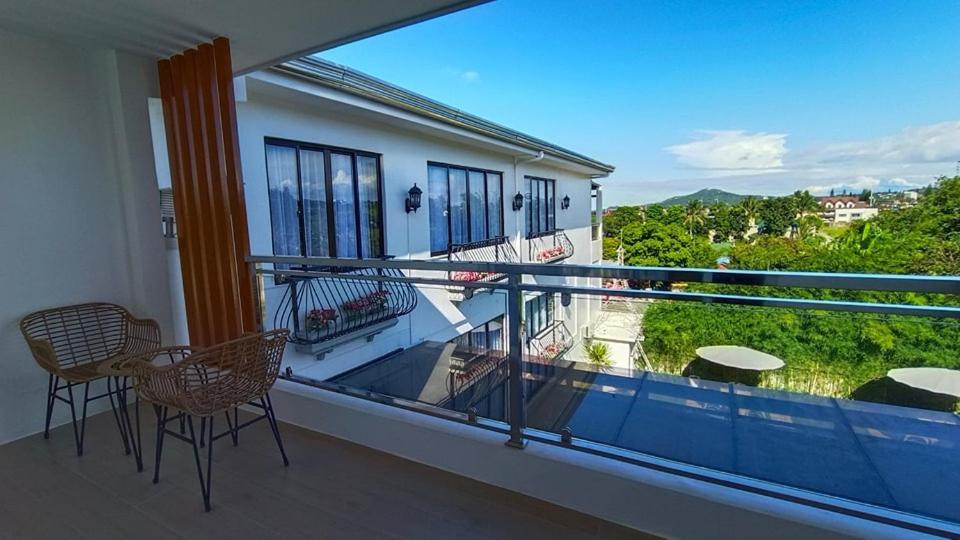 Casa La Silvinas Hotel & Event Resort Tagaytay City Exteriör bild